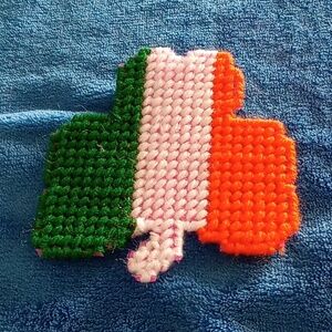 Irish shamrock magnet